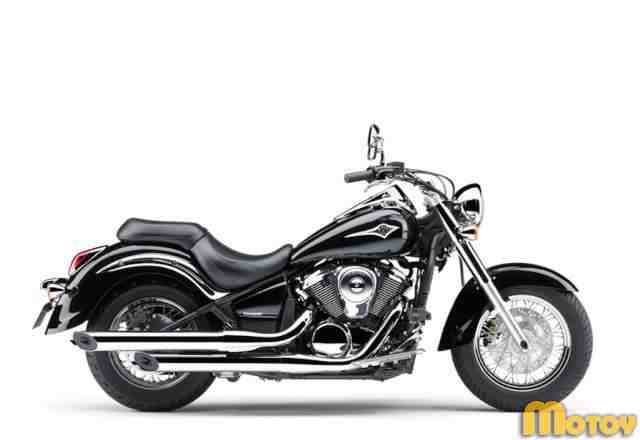Мотоцикл кавасаки VN900 2012 года