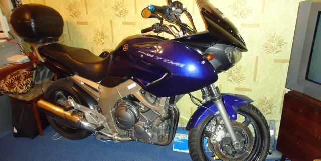 Продам мотоцикл Ямаха TDM900
