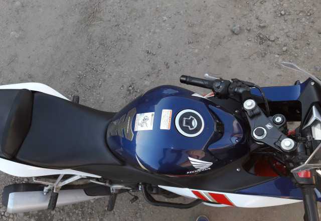 Продам мотоцикл Хонда сбр 250r-2012г